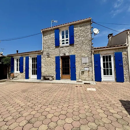Maison Renovee 6 Couchages A Avec Cour Commune - Fr-1-246a-349 *