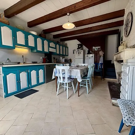 Maison Renovee 6 Couchages A Avec Cour Commune - Fr-1-246a-349 Ferienhaus Saint-Pierre-d'Oleron